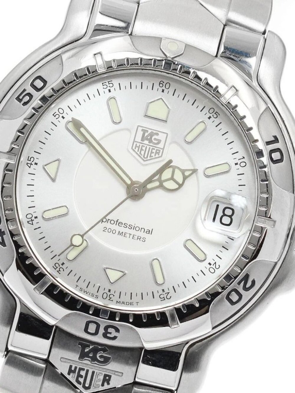 TAG HEUER 6000 series WH1113-K1 Date Silver Dial Quartz Men's Watch